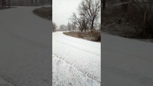 Пздц, первый снег в нашем селе в 2019 году! смотреть онлайн