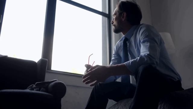 李克强病逝消息震惊舆论 生前视频和语录被热转；副总理王瑞杰向中国人民和李克强家人表达最深切慰问；李克强获北大经济学博士学位 经济见解启发 《经济学人》创“克强指数：李克強去世簡報20231027