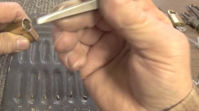 Yale Euro Lock SPP'D and Gutted смотреть онлайн