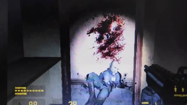смешные позы камбаинов из Half-life 2 смотреть онлайн