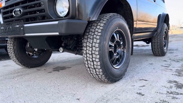 Luxe Niva Bronto! Заказать автомобиль для активного отдыха! Разница Люкс и Престиж!? смотреть онлайн