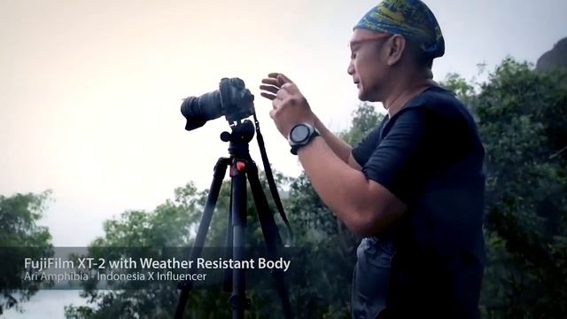 XT-2 with Weather Resistant Body смотреть онлайн