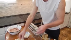 Пресс-форма для вареников с ребристым краем на 6 позиций обзор