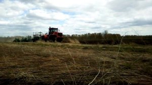 Посевная. Новые Кировцы К 744 р 4, с посевными комплесами Кузбасс