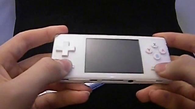Sony PSP vs. Dingoo a320 - Direktvergleich - Part 1: Unboxing & Aussehen + English translation! смотреть онлайн