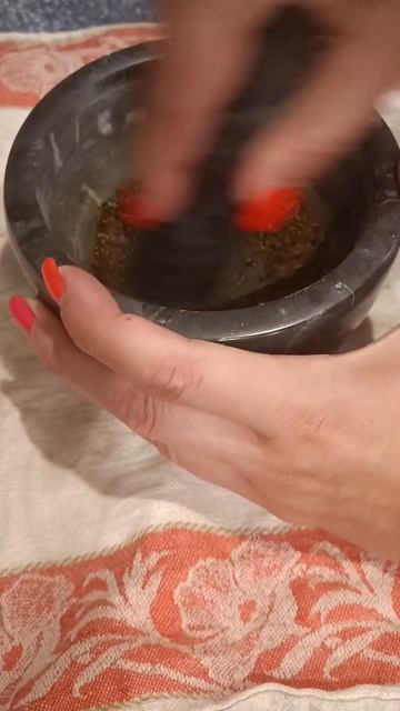 перетираю семена подорожника для лепёшек смотреть онлайн