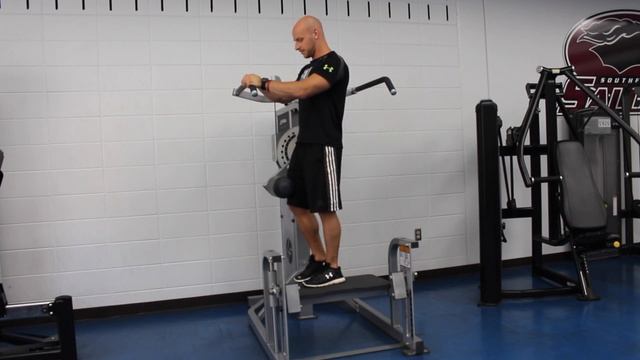 Hip and Glute Machine смотреть онлайн