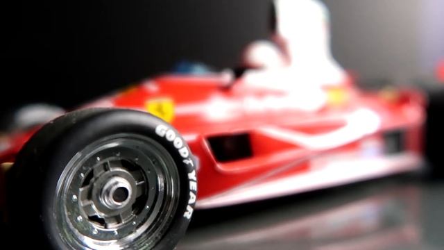 The 1975 Ferrari 312T driven by Clay Regazzoni, made by Minichamps. смотреть онлайн