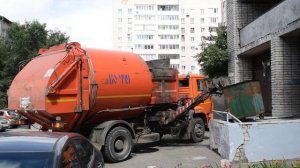 Мусоровоз КО-449-05 «Бочка» на шасси КамАЗ-53605-A4 (Н 239 УУ 22) / KAMAZ-53605 garbage truck.