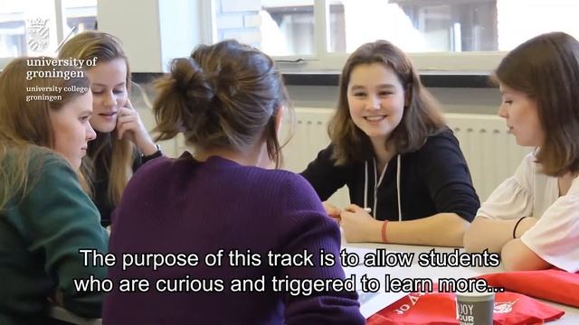 Smart Technologies specialisation - Student perspective смотреть онлайн