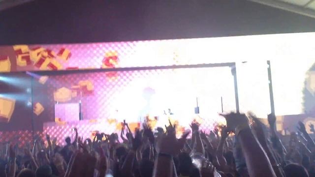 HD Diplo 3D Electric Zoo 2012 смотреть онлайн