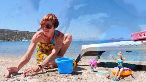 Маша Капуки, Барби и СПА салон на пляже. Видео для девочек. Игры в куклы