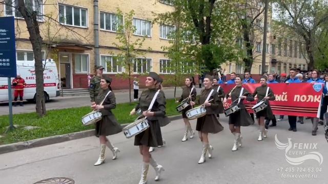 Заказать ансамбль барабанщиц на праздник 9 мая в Москве - лучший ансамбль барабанщиц на День Победы смотреть онлайн