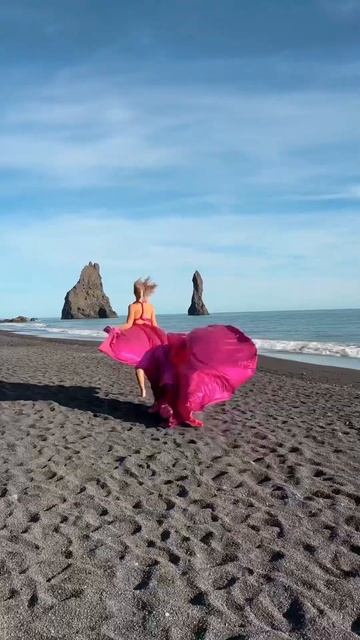 ICELAND Best Spots: Black Sand Beach & Dyrholaey (part 2/5) #photoshoot смотреть онлайн