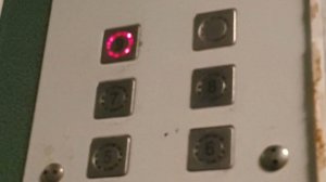 Лифт ЩЛЗ 2008 + странные домофоны.mp4