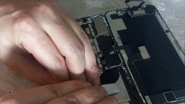 Iphone x разборка и замена аккумулятора смотреть онлайн