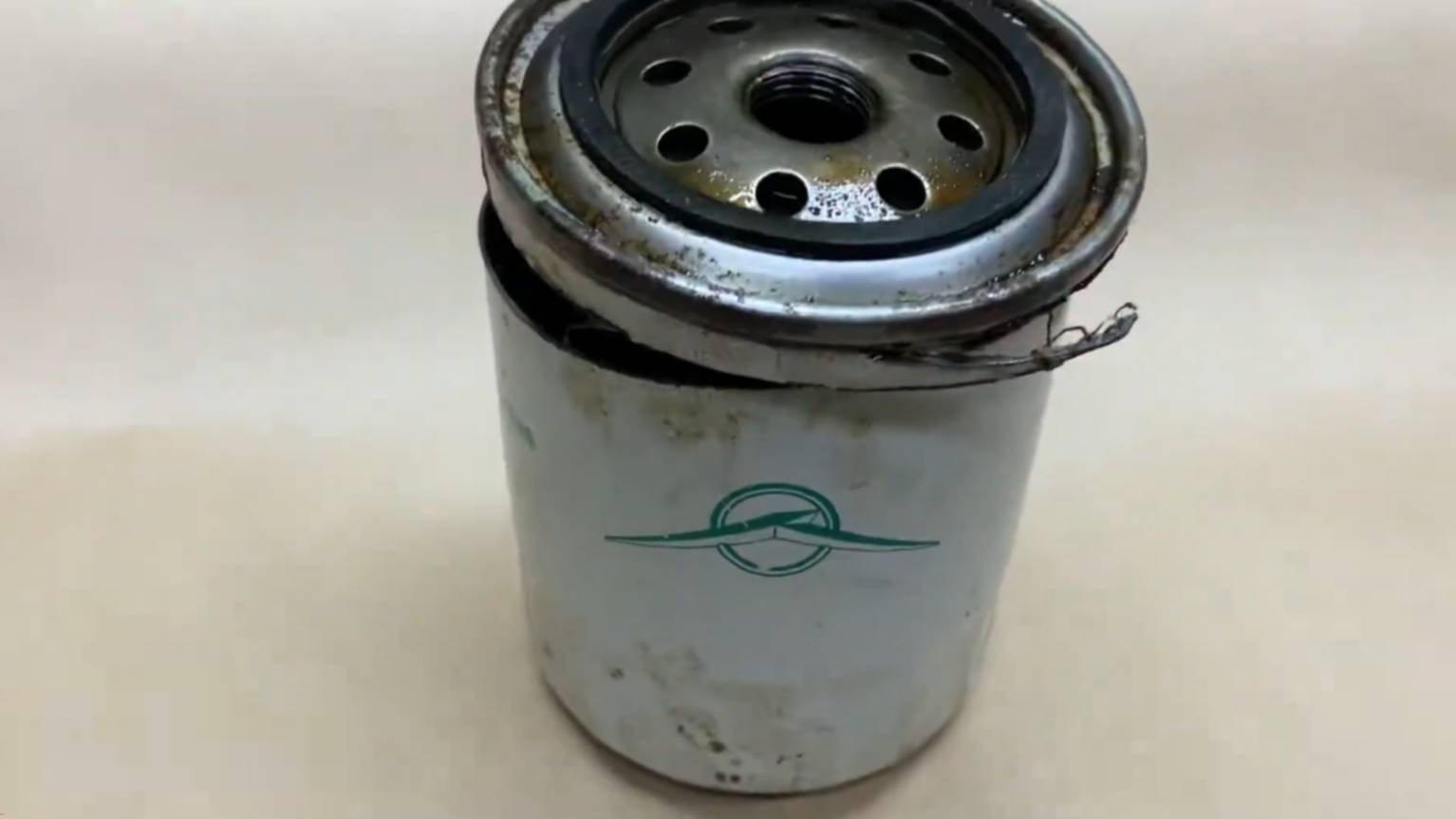 Масляный фильтр УАЗ смотреть онлайн