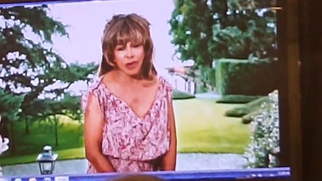 Tina Turner -Flagg Grove School message смотреть онлайн