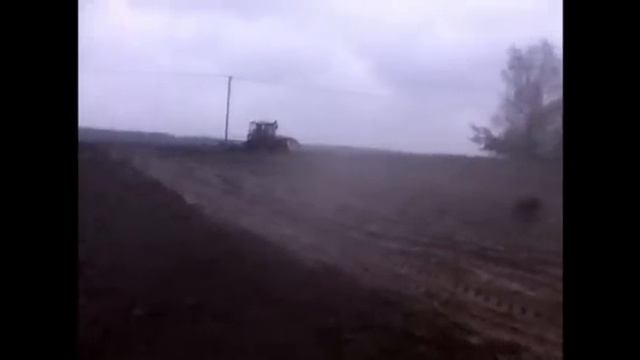 Пашем на т-25 по мокрому смотреть онлайн