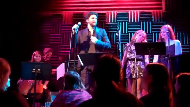 Louis Hobson sings Feeling Electric (at Joe's Pub) смотреть онлайн