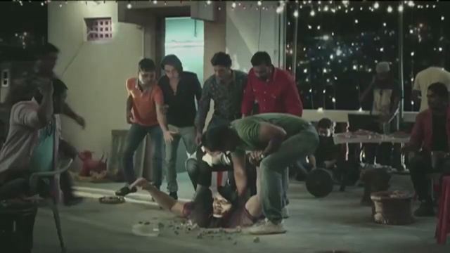 Реклама с Великим Кали! Амбуджа - лучший цемент! Русская озвучка. смотреть онлайн