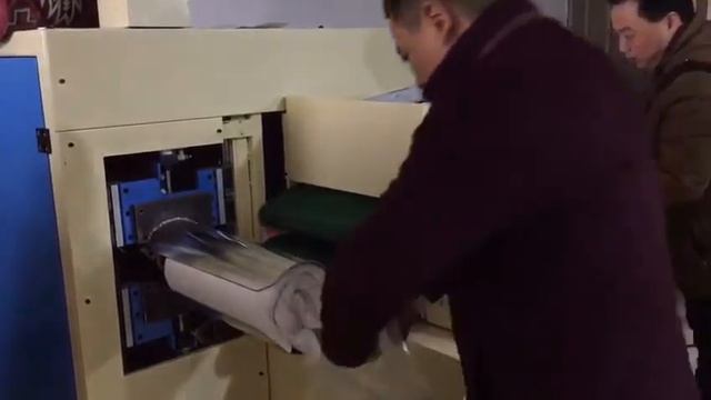 NG-09R Quilting , pillows , toppers, thin latex & foam mattress rolling packing machine смотреть онлайн