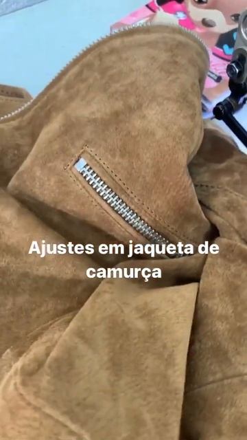 AJUSTES EM JAQUETA DE CAMURÇA #shorts смотреть онлайн