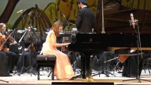 Йозеф Гайдн, Концерт для фортепиано с оркестром (ре мажор, 1 часть). Солистка - Лилия Койдан, 11 лет