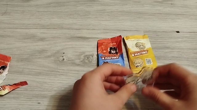 Новая акция в Магните Приключение года в Магнит геншин игра, распаковка геншин брелков из Магнита смотреть онлайн