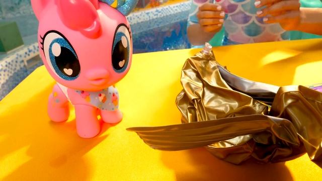 Русалка и Май литл пони - Новое видео для девочек с игрушками. Шоу Сундук Русалки смотреть онлайн