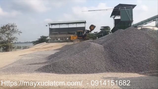 Máy xúc lật XCMG LW300FN Xúc trạm trộn смотреть онлайн