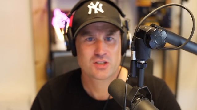 Deze man FLEXT met zijn GEKOCHTE YouTube kanaal met 250 DUIZEND ABONNEES - egbert reacting смотреть онлайн