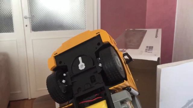 RC KUMANDALI MERCEDES MİXER KAMYON 450 TL LİK... смотреть онлайн