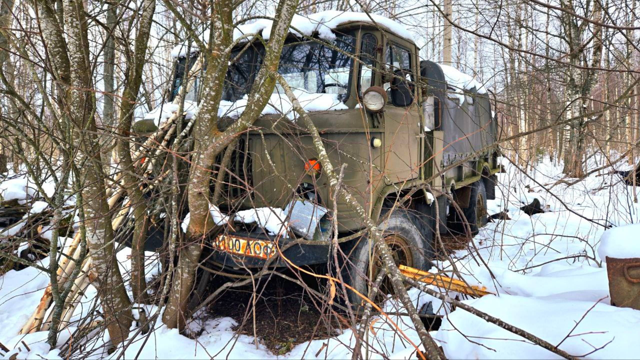30 ЛЕТ В ЛЕСУ ГАЗ 66, я думал это будет легко! Но рожа обгорела.... смотреть онлайн
