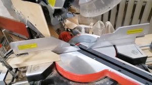 ТОРЦОВОЧНАЯ ПИЛА и Пыле удаление