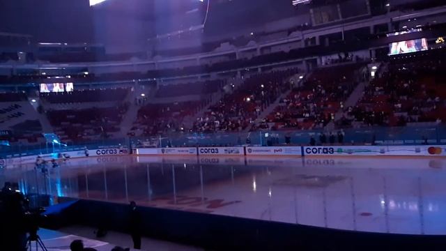 Открытие хоккейного матча Еленой Прохоровой смотреть онлайн