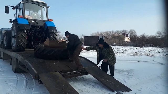 Мой новогодний подарок мтз .I bought a tractor MTZ. смотреть онлайн