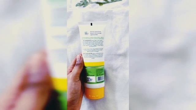 Mama Earth Ubtan Face Wash