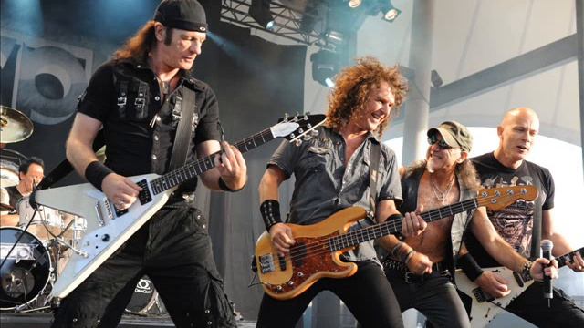 Accept - China Lady