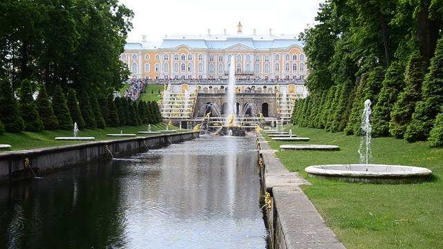 Фонтаны в Петергофе. The fountains of Peterhof смотреть онлайн