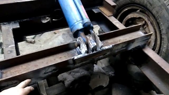 Делаю навеску на самодельный трактор ч.1. смотреть онлайн