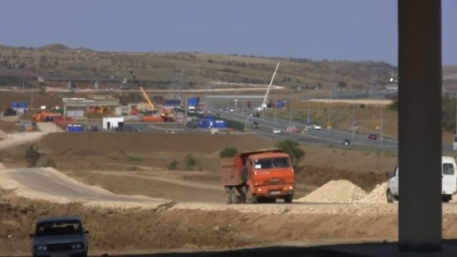 Керчь.Эстакада на Верхнем Солнечном, покрашена. смотреть онлайн