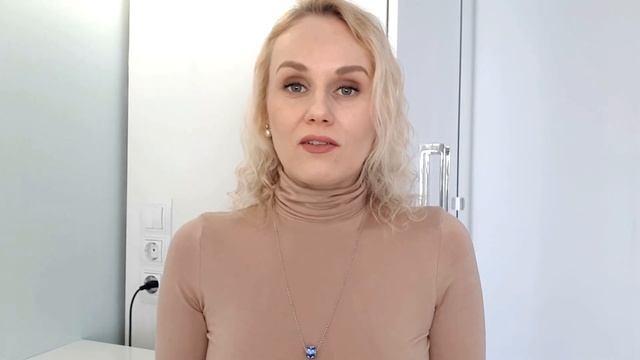 Минимализм в косметичке - как я к этому пришла / мой необходимый минимум / смотреть онлайн
