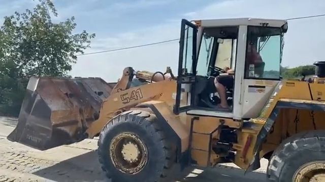 Liebherr L 551 L541 1996 смотреть онлайн