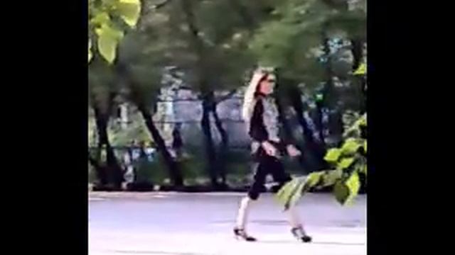 Лариса зажигает (продолжение) смотреть онлайн