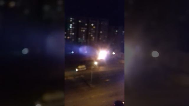 В Ульяновске сгорела сторожка дворников(1) смотреть онлайн
