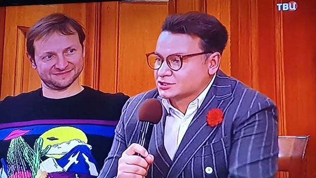 ПРИЮТ КОМЕДИАНТОВ-3! смотреть онлайн