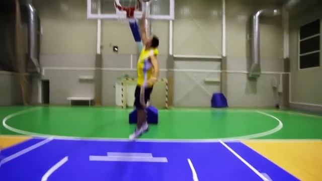 Koenig in Basket / Баскетбольный Калининград смотреть онлайн