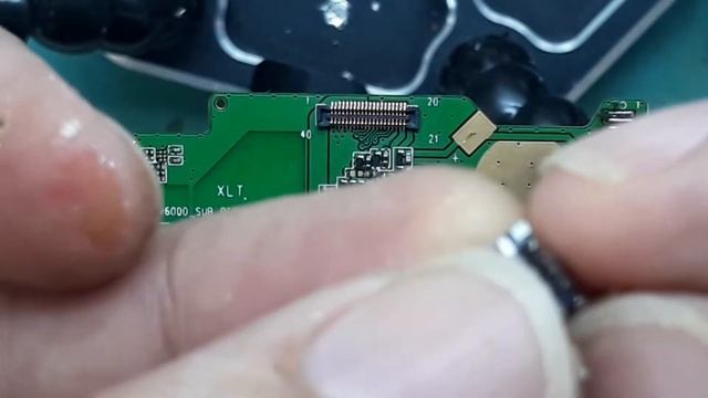 Blackview IP-68 não liga e não carrega, defeito simples mas o diagnóstico errado pode dar ruim 📱 смотреть онлайн