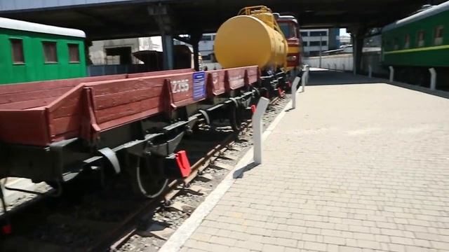Паровозы, тепловозы, электровозы в музее Укрзалізниці смотреть онлайн